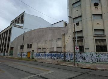 Bodega-Galpón · 2700m² · Venta Galpones 13500 m. - Avellaneda