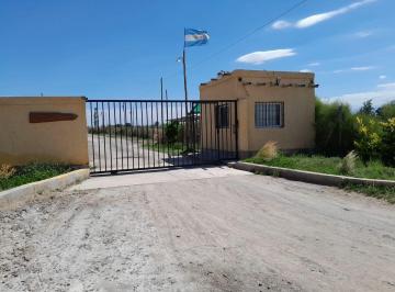 Terreno · 900m² · Amplio Lote en Barrio Maderos de Bombal, Maipú