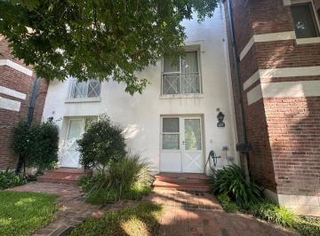 Casa · 68m² · 3 Ambientes · Venta Duplex 3 Amb Jardin Dormis Praderas de Lujan
