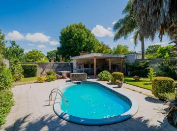 Casa · 60m² · 3 Ambientes · 3 Cocheras · Venta P. del Plata Sur Casa 2 Dorm Fondo y Piscina