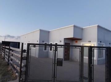 Casa · 92m² · 7 Ambientes · 2 Cocheras · Casa 3 Dorm. + Container Loft - Km 8