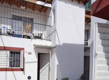 Departamento · 93m² · 4 Ambientes · Duplex en Venta en Calle Rioja 31 - Capital Mendoza