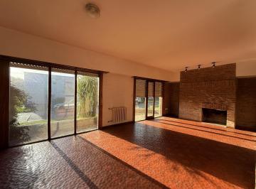 Departamento · 107m² · 3 Ambientes · 1 Cochera · Departamento en San Carlos