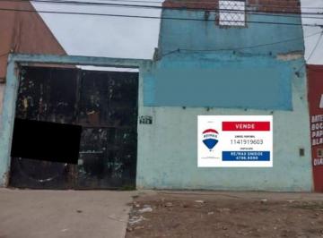 Bodega-Galpón · 320m² · Venta Galpon Sobre Av, Limite Jcp y Moreno