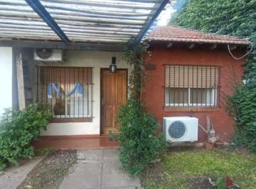Casa · 90m² · 3 Ambientes · 1 Cochera · Venta Ituzaingo Apto Credito