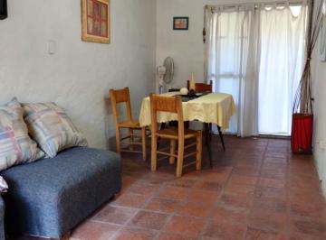 Casa en Alquiler de 3 ambientes Adrogué · Alquiler de Duplex - Adrogue