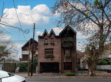 Casa · 350m² · 7 Ambientes · 2 Cocheras · Venta Casa 7 Ambientes en Ramos Mejia Apto Crédito
