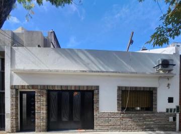 PH · 50m² · 2 Ambientes · PH en Parque Chacabuco