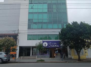 Oficina comercial de 3 ambientes, Córdoba · Alquilo Oficina