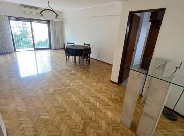 Departamento de 3 ambientes, Belgrano · Departamento Tres Ambientes en Belgrano Muy Luminoso