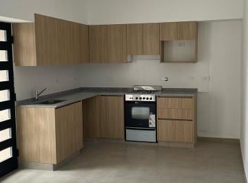 PH de 4 ambientes, Monte Castro · Piso Unico 4 Amb. 3 Baños Patio y Tza. Sin Expensas
