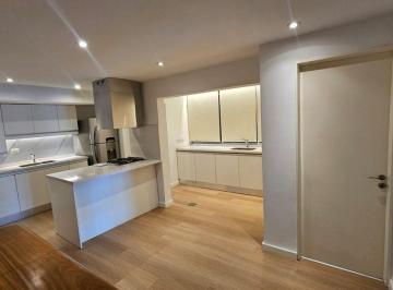 Departamento · 132m² · 5 Ambientes · Venta Departamento 4 Dorm., Balcón - Centro