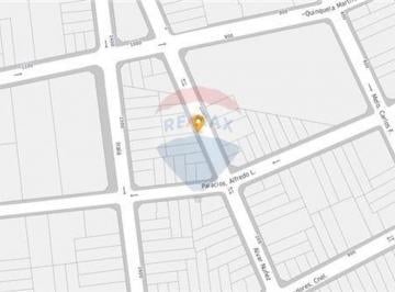 Casa · 205m² · 1 Ambiente · Venta de Casa a Reciclar