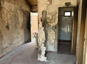 Casa · 80m² · 3 Ambientes · Casa Venta en Romero a Refaccionar
