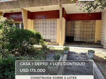 Casa · 160m² · 3 Ambientes · 1 Cochera · Venta Casa a Reciclar + Depto 2 Dorm. + Lote Contiguo