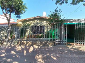 Casa de 8 ambientes, Córdoba · Venta Barrio Empalme - Apta Permuta Carlos Paz / Vehículos