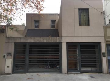 Casa de 2 ambientes, Morón · Casa 3 Amb + Escritorio con Cochera y Fondo Parrilla Pergola Piscina