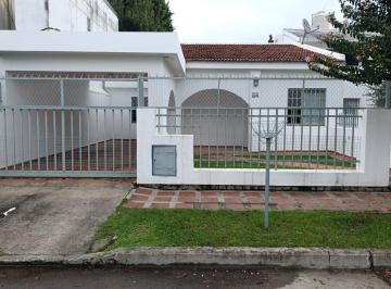 Casa de 6 ambientes, Córdoba · Alquilo Casa en Granja de Funes Tres Dorm.