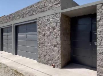 Casa · 379m² · 3 Ambientes · 3 Cocheras · 3 Duplex en Venta Ideal Inversión
