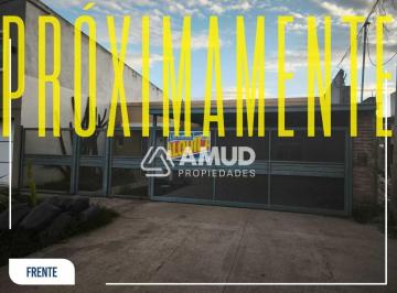 Casa · 80m² · 4 Ambientes · 2 Cocheras · Codigo de Publicacion 1942