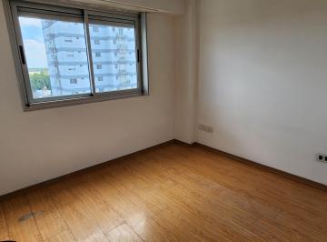 Departamento de 3 ambientes, Tres de Febrero · Departamento 3 Ambientes con Cochera Cubierta Fija, Excelente Ubicacion