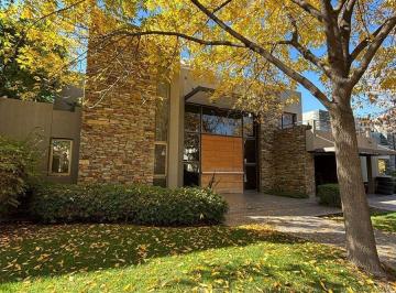 Casa · 387m² · 12 Ambientes · 2 Cocheras · Venta Casa B. Las Marias Guaymallen Mendoza
