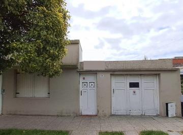 Casa · 168m² · 5 Ambientes · 2 Cocheras · Casa - San José