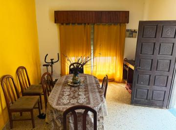 PH de 3 ambientes, Quilmes · Venta PH Bernal Oeste, 3 Ambientes, 2 Dorm, 2 Baños