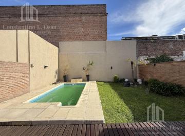 Casa · 220m² · 5 Ambientes · 1 Cochera · Casa 5 Ambientes con Garage - Jardin - Pileta - Venta - Valentin Alsina - Lanus