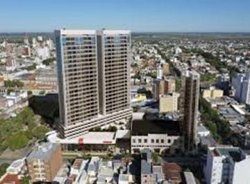 Departamento · 50m² · 3 Ambientes · Se Vende Boulevard Center 1 Dorm, Piso 17, Frente
