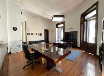 Departamento · 155m² · 6 Ambientes · Departamento 6 Ambientes Venta Monserrat 3 Baños