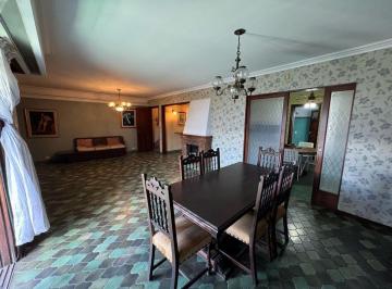 PH · 260m² · 3 Ambientes · 1 Cochera · Vta PH 3 Amb 260 m² Cub / Cochera / Patio / Gerli