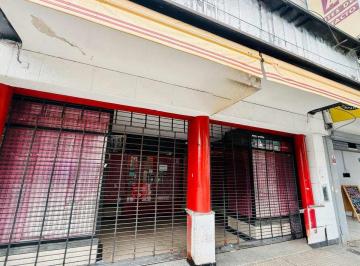 Local comercial · 290m² · Local Comercial Excelente Zona Céntrica de Urquiza