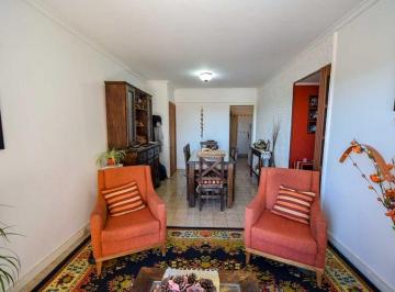 Departamento · 65m² · 3 Ambientes · Venta Departamento 3 Amb con Balcon Al Frente