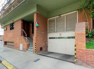 Garage · 12m² · Venta Cochera Cubierta Floresta Frente Estacion