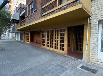 PH · 52m² · 3 Ambientes · PH de 2 Dorm. Reciclado a Nuevo con Patio