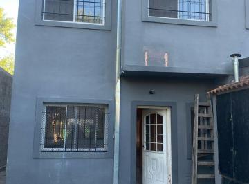Casa de 4 ambientes, Malvinas Argentinas · En Alquiler Dúplex de 3 Dorm., Los Polvorines