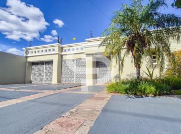 Casa · 360m² · 9 Ambientes · 2 Cocheras · Casa en Venta - Abarca Dos Lotes