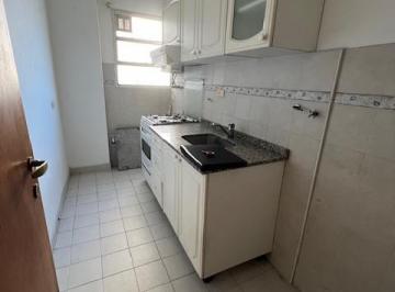 Departamento de 2 ambientes, Vicente López · Olivos Av Maipu 1800 2 Amb con Balcon a $550.000 Daniel Castaño