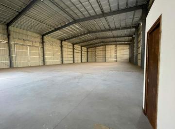 Bodega-Galpón · 1000ha · Deposito en Alquiler - 1000 Cub - Polo 52 - Autopista y Circunvalacion