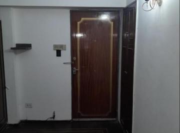 Oficina comercial de 6 ambientes, Ciudad de Mendoza · 9 de Julio y Rivadavia - Microcentro