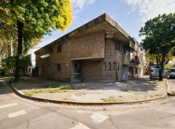 PH · 107m² · 3 Ambientes · 1 Cochera · PH en Alquiler Barrio Centro 2 Dorm. Patio Parrillero