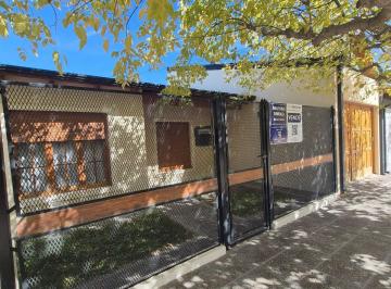 Casa · 114m² · 6 Ambientes · 1 Cochera · Casa en Venta, General Roca
