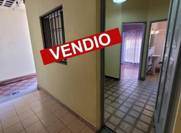 Casa · 48m² · 3 Ambientes · Casa PH 3 Ambientes con Patio - Morón