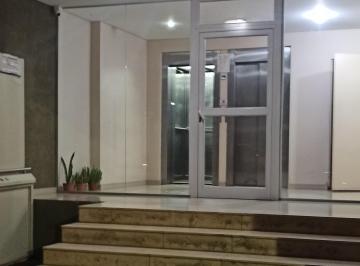 Departamento de 1 ambiente, San Miguel de Tucumán · Monoambiente. B. Sur