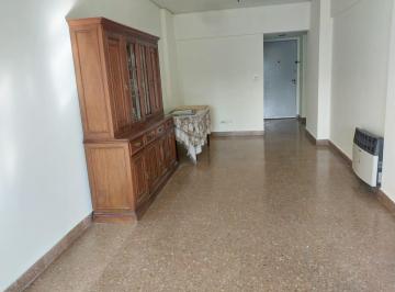 Departamento de 4 ambientes, Villa Urquiza · Cullen 5690 Depto 4 Amb con Balcón y Cochera Fija V. Urquiza