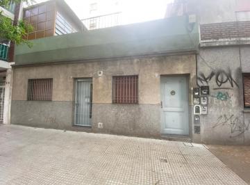 Casa de 4 ambientes, Villa Real · PH 4 Amb Cfte C/tza
