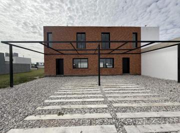 Departamento · 99m² · 3 Ambientes · 1 Cochera · Venta Duplex 2 Dorm. - Colinas de Manantiales