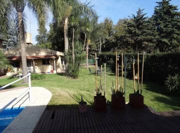 Quinta vacacional · 150m² · 4 Ambientes · 3 Cocheras · Venta Casa Quinta Barrio La Alborada - Derqui - Pilar