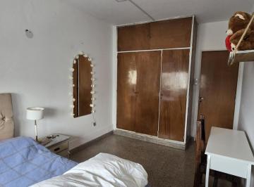 Departamento · 70m² · 4 Ambientes · Venta Departamento 3 Dorm., 2 Baños Balcon Bº Centro Cordoba - Av General Paz 598 Esq. Tablada